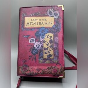 Disaster Designs: Book Club “Lost in the Apothecary” Purse